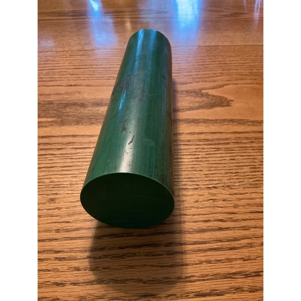 Nylon 6 oil filled Cast Round Rod Green 3
